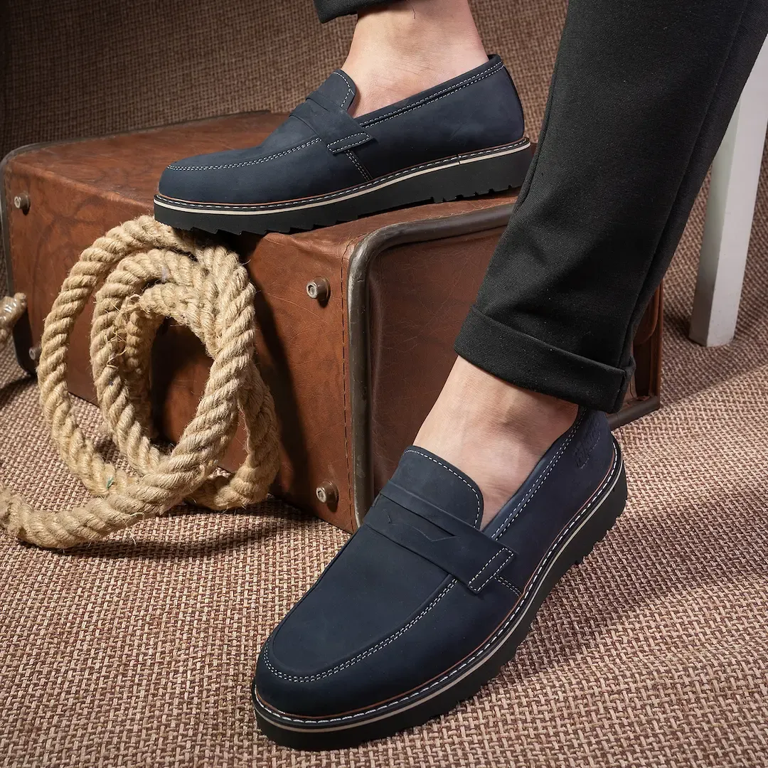 حذاء-رجالي-شامواه-M3-تفصيل-أنيق-يناسب-الكلاسيك-والجينز